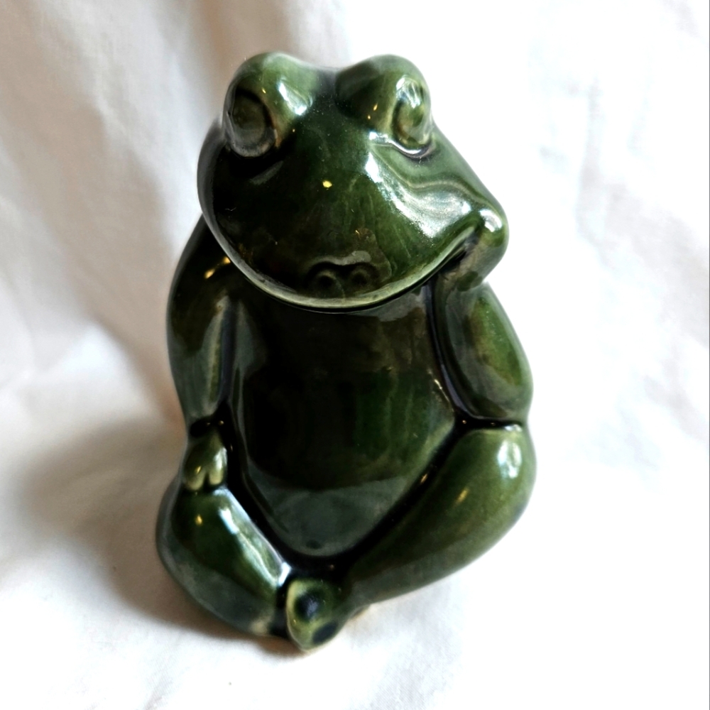 Ceramic Thinking Green Miniature Frog Figurine for Japanese Bonsai Style 4" Tall
